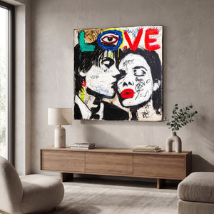 Glass wall art titled Electric Love – Urban Kiss kare Art by Artdesigna, featuring vibrant, colorful abstract design on clear glass.