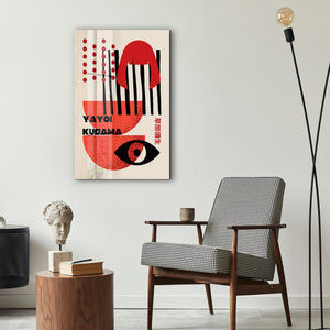 Artdesigna tarafından üretilen Yayoi Kusama soyut fırça cam duvar tablosu, canlı Japon pop art tasarımını şeffaf cam panel üzerinde sunar.