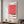 Artdesigna tarafından üretilen Yayoi Kusama soyut fırça cam duvar tablosu, canlı Japon pop art tasarımını şeffaf cam panel üzerinde sunar.