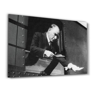 Mustafa Kemal Atatürk - Cam Duvar Tablosu